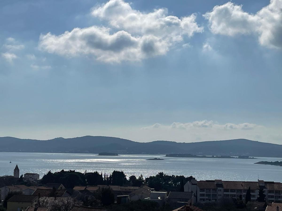 Sea Bay View Apartment - Appartement Avec Piscine Et Magnifique Vue Sur Mer Sveti Filip i Jakov Buitenkant foto
