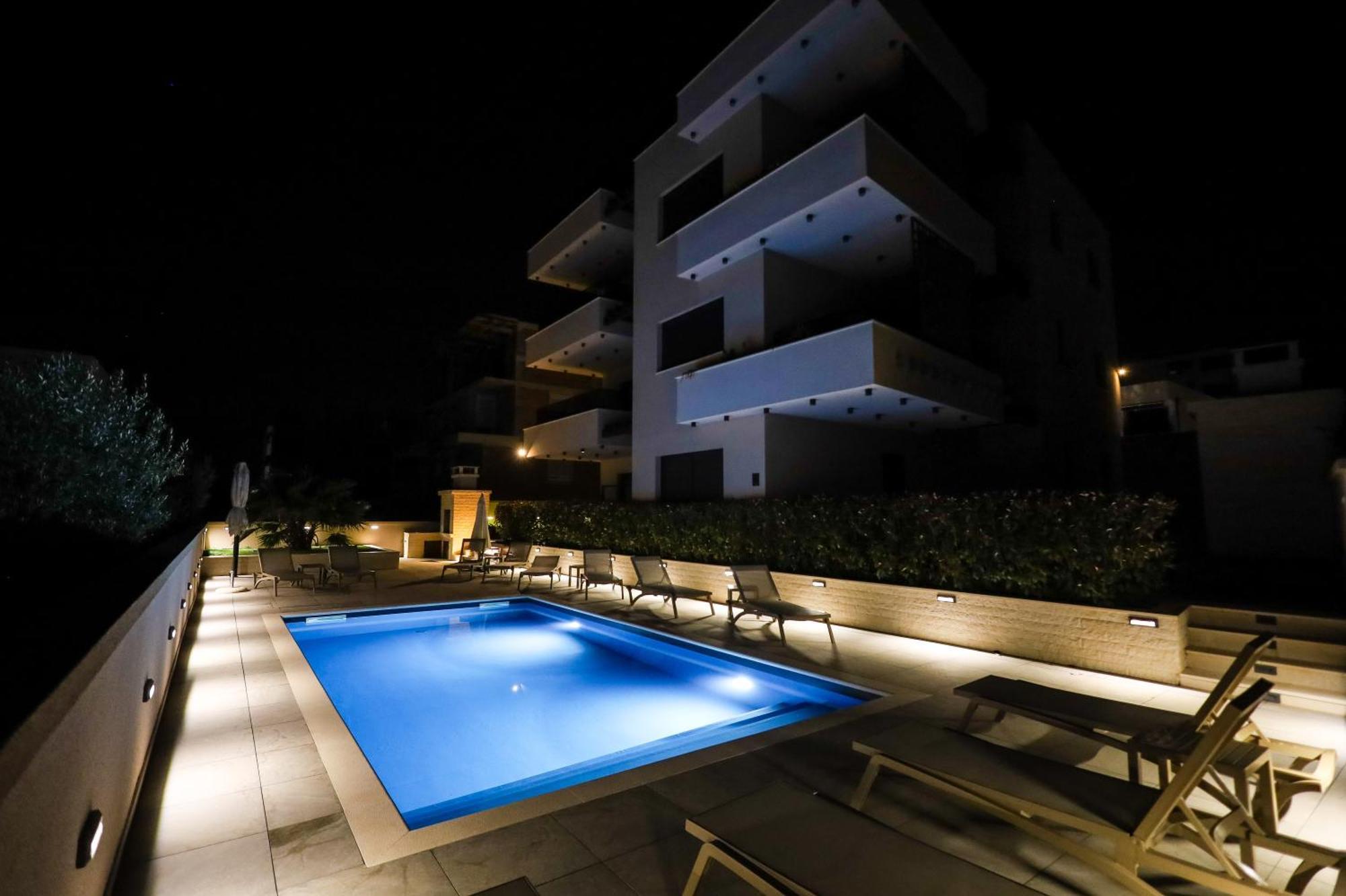 Sea Bay View Apartment - Appartement Avec Piscine Et Magnifique Vue Sur Mer Sveti Filip i Jakov Buitenkant foto